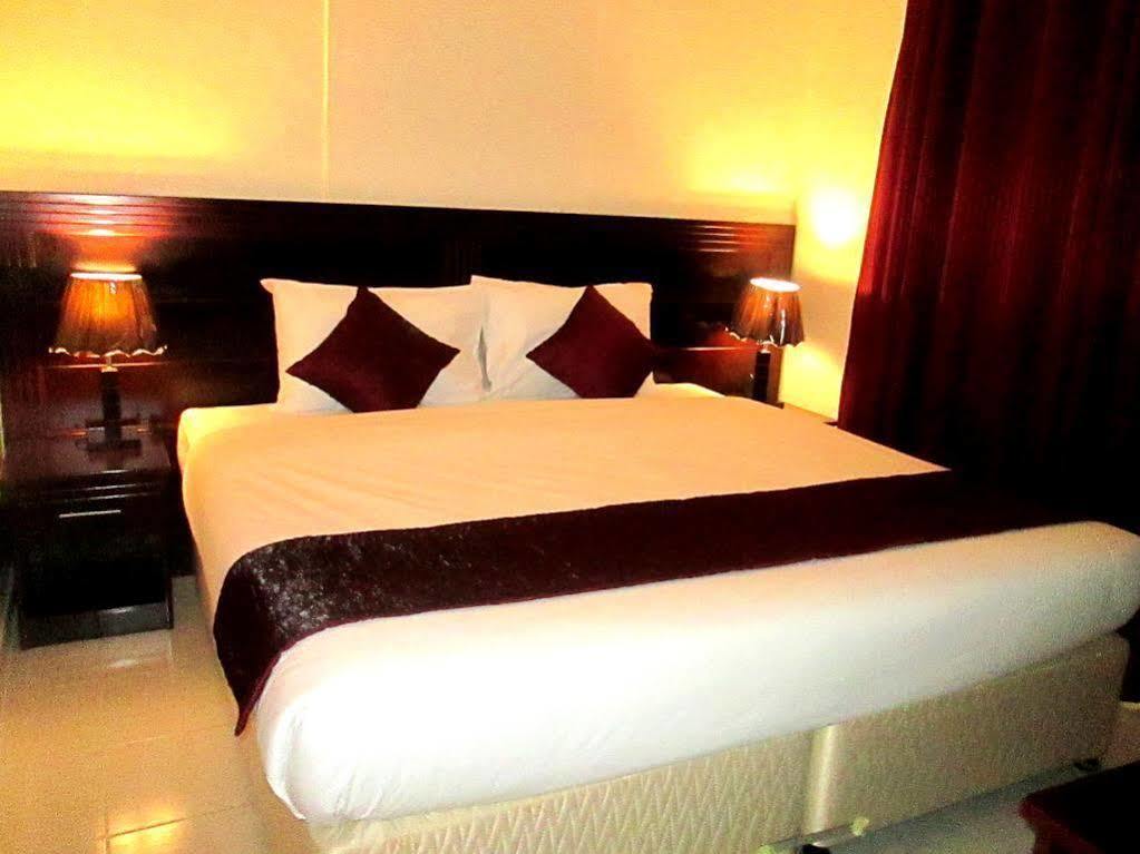 Al Sharq Hotel - Baithans Schardscha Exterior foto
